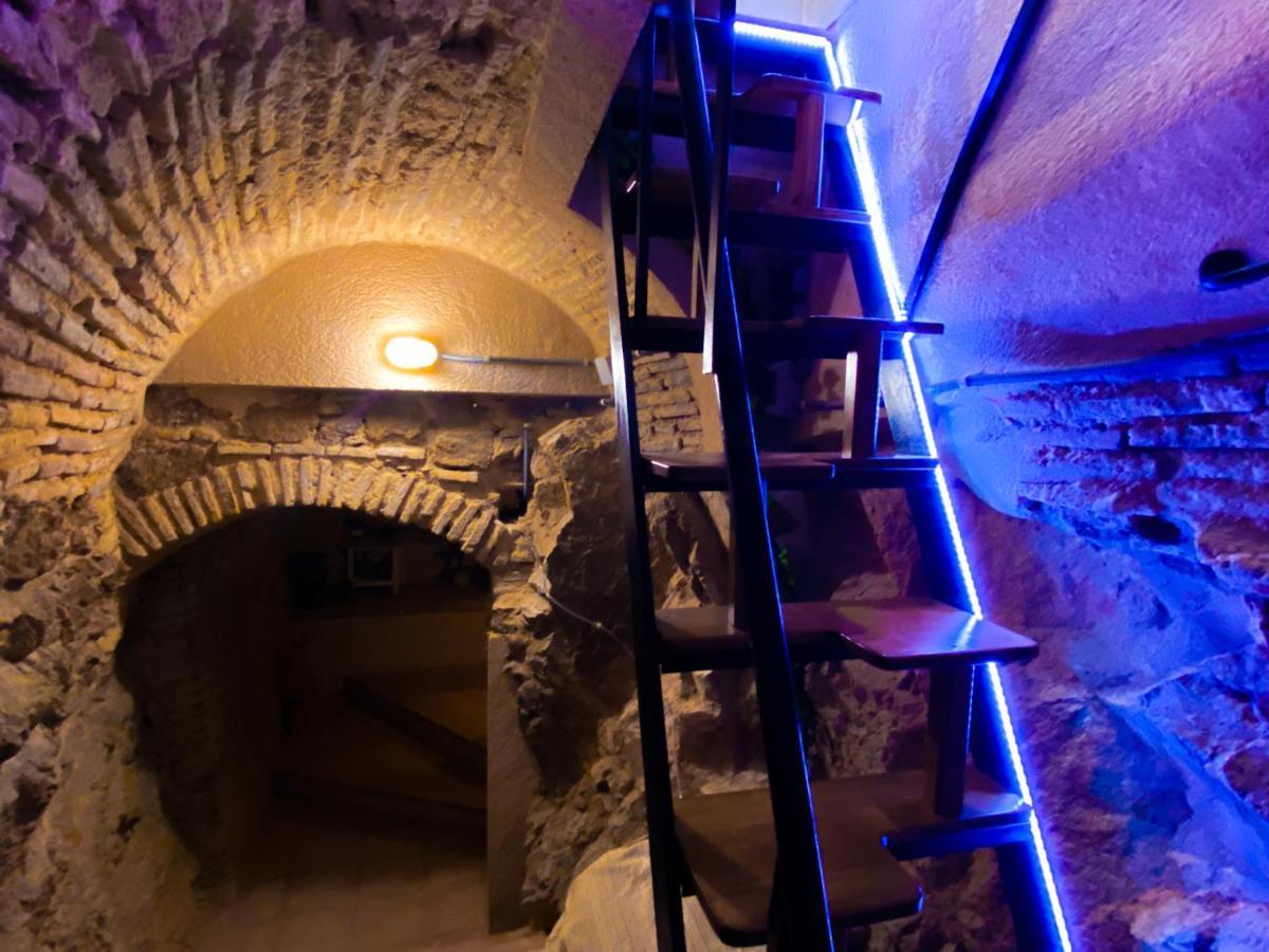 Suite Con Cueva Romana/Roman Cave * Early Check-In Толедо Экстерьер фото