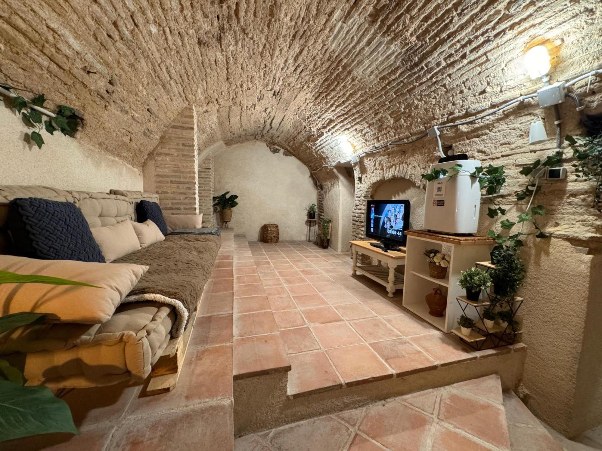 Suite Con Cueva Romana/Roman Cave * Early Check-In Толедо Экстерьер фото